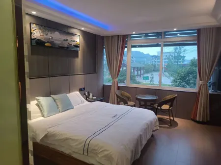 Yunwushan Express Hotel