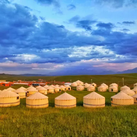 Shandan Wowo Self-driving Camping Camp