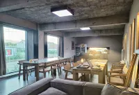 Morning and Evening Art Homestay (Jiangbulake Branch) Hotels in Qitai
