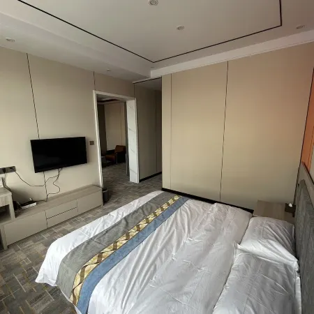 Genhe Huijin Business Travel Hotel
