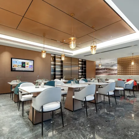 Atour Hotel (Jiangmen Huayin Plaza Branch)