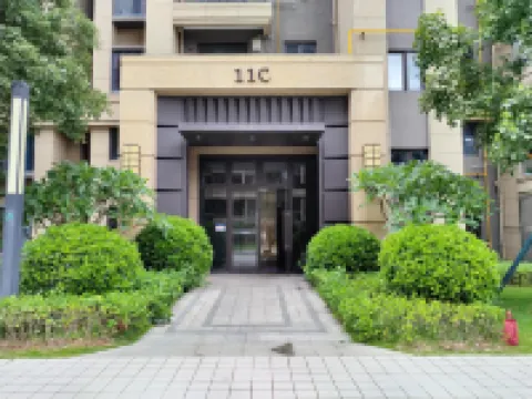 Mountain Lake View Homestay (Poly Jiangnan Hefuhotel)