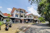 RedDoorz Near Metro Bandung