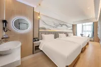 TRUE GO X Hotel (Shenzhen Nanshan Garment Wholesale City Nanyou Subway Station) Hotels near Zizhu Library (160nanshannanyoushequgongyuan)