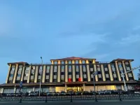 Zhonglu Hotel (Lushan Bailu Avenue) Hotels in Lushan Municipal People's Government