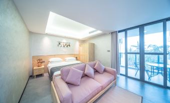 My hometown Xiangyun Apartment Homestay Hotel
