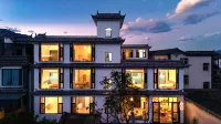 Dali Chunrili Homestay