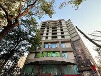 Hi Inn Hotel (Chongqing Shapingba Railway Station Sanxia Square) Hotels in Chongqing