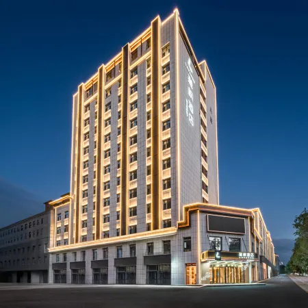 Lavande Hotel (Kuitun Youhao Shopping Center Meimei Plaza Branch)