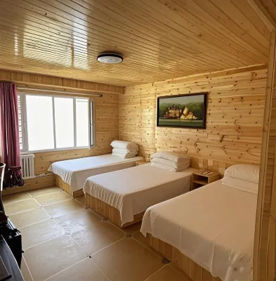 Shanqian Inn Hotels near Santan Gorge