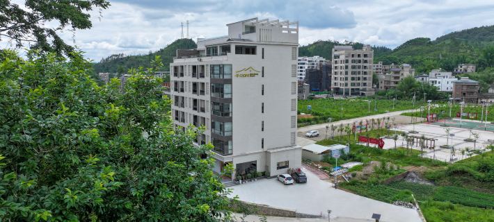 Qianjiangyue Homestay Hotels in Zijin