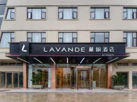 Lifeng Hotel (Qujing High speed Railway Station Branch) - Afhentnings-/afleveringstjenester