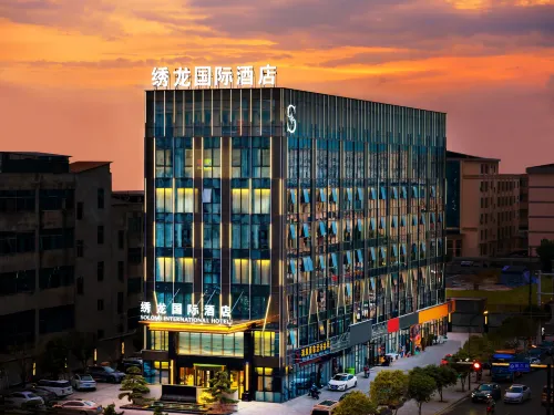 Solong International Hotel Hotel di Pujiang