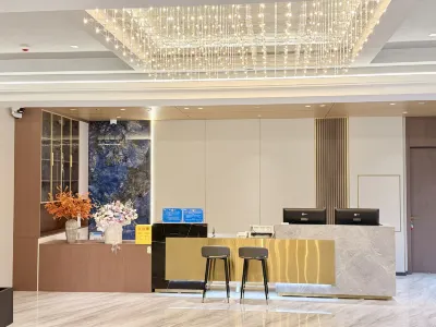 Xiankelai Xincheng Hotel (Qingzhou Ancient City) Hotels near Weifang Gongcheng Zhiye Xueyuan- Library