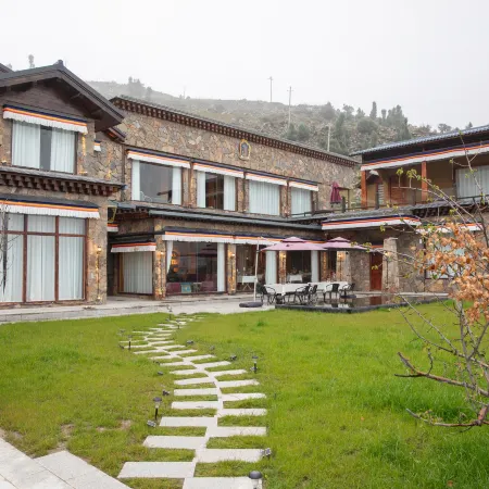 Xiahe Daerzongbu Cuckoo Manor