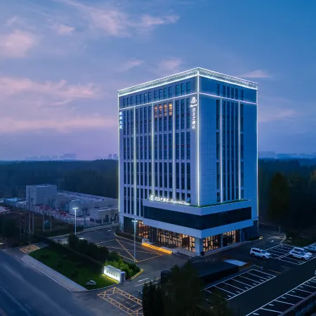 Magnotel Business Hotel (Cangzhou Xian Development Zone Xianshang Building)