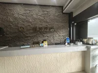 Yifan Residence Hotel - بار
