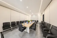 Chaozhou Boneng International Hotel - parcheggio
