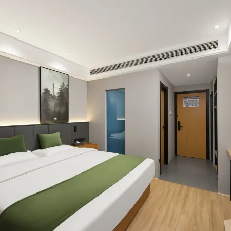 GreenTree Inn (Tianzhu Plaza, Funan County, Fuyang City)