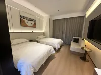 Home Inn Ruibai Cloud Hotel (Longyan Railway Station Zhongshan Road Branch) - Balkon