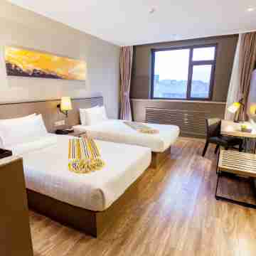 Homeinn Plus Hotel (Dongying Wanda Plaza) Rooms