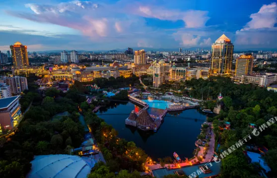 雙威金字塔酒店