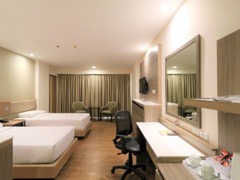 Garden Orchid Hotel