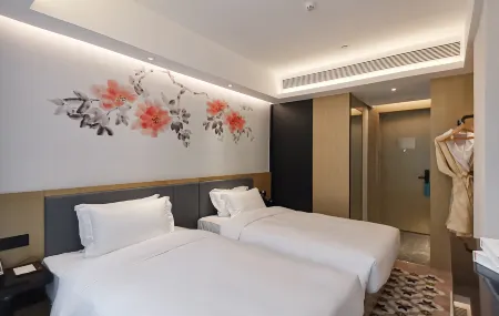 Paco Hotel (Guangzhou Beijing Road Metro Station)