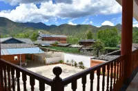 Lugu Lake Still Water Leisure Inn Hotels in Lugu Lake Goddness Bay Scenic Area
