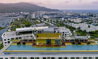 Wyndham Danang Golden Bay