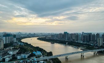 Yesfel (Nanning Chaoyang Square Zhongshan Road)