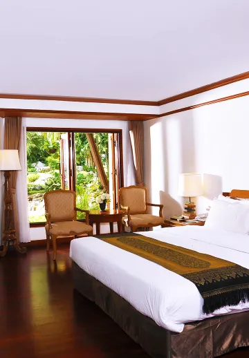 ห้องพรีเมียร์สวีทมีวิวสวนหย่อม