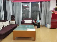 Renhua Jinding Yuxiang Hotel