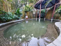 Lushui Denggeng Hot Spring Banshan Hotel - Gym