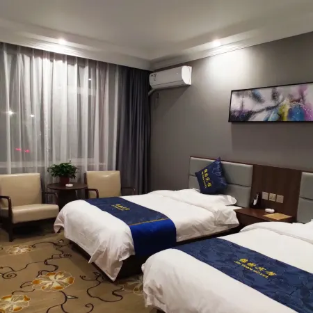 Fuxian Jinyuan Hotel