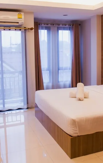 ห้องซูพีเรียร์ เตียงใหญ่ 1 เตียง