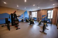 Guifeng Hotel Zhenfeng - نادي رياضي
