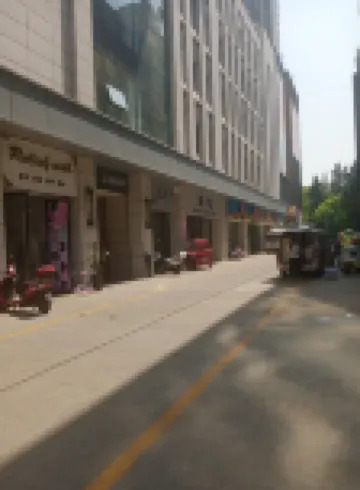 Mile Yefeng Homestay (Qinglai Park Giant Century Plaza)