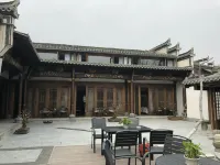 Hongcun Zhilan Youmeng Lake View B&B