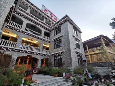 Bachu Lin'Ga Folk Culture Hotel Các khách sạn ở Ba Đường