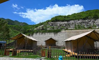 Yesanpo Keye · Luming boutique tent holiday camp