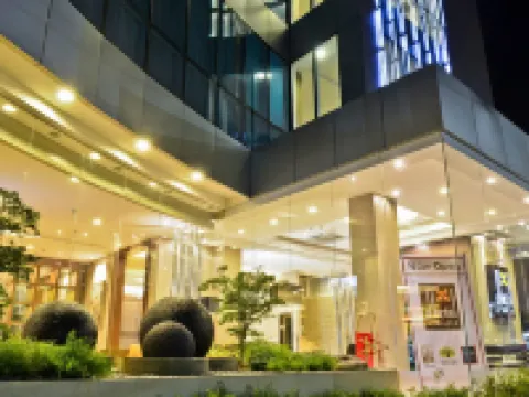 ดิโฮเทลแอนด์สวีทส์ โรงแรมในดีโปโลก