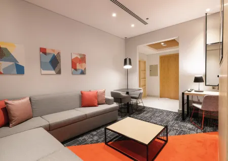 Studio M Arabian Plaza Hotel & Hotel Apartments
