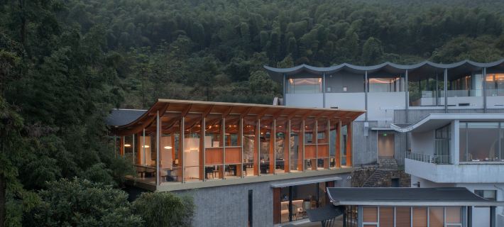 Lost Lodge Qianshan Hotels in Tonglu