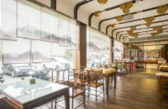 Yangzhou Dongguan Street Hotel