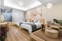 Tianjiao Fengyin Hotel(Nanqiao Store, Dujiangyan Scenic Spot) - Balcony
