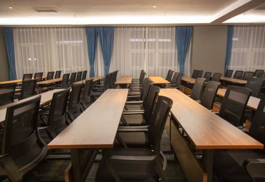 3. 구징 쥔라이 호..