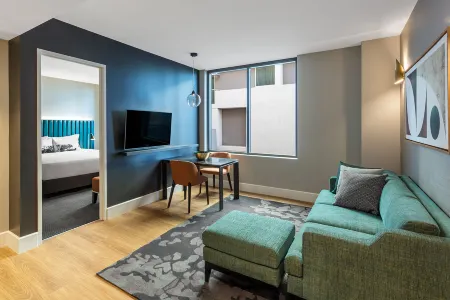 Adina Apartment Hotel Brisbane Отели рядом с достопримечательностью «Queensland Parliament»