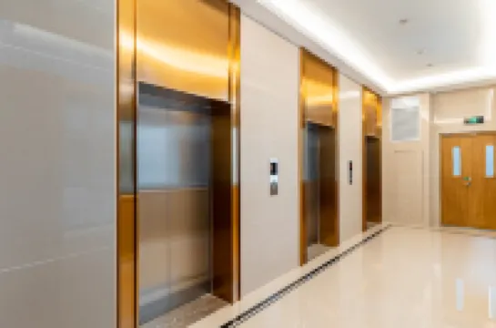 Tuyuan Seaview LOFT Holiday Apartment (Weihai Ferry Terminal Huafa Xintiandi Branch)