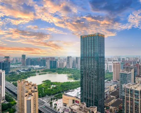 贑州香江文華ホテル(萬象城中央公園) 贛州のホテル